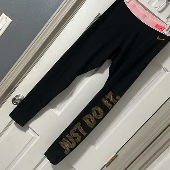 Nike leggings (just do it) - Picture 6 of 7